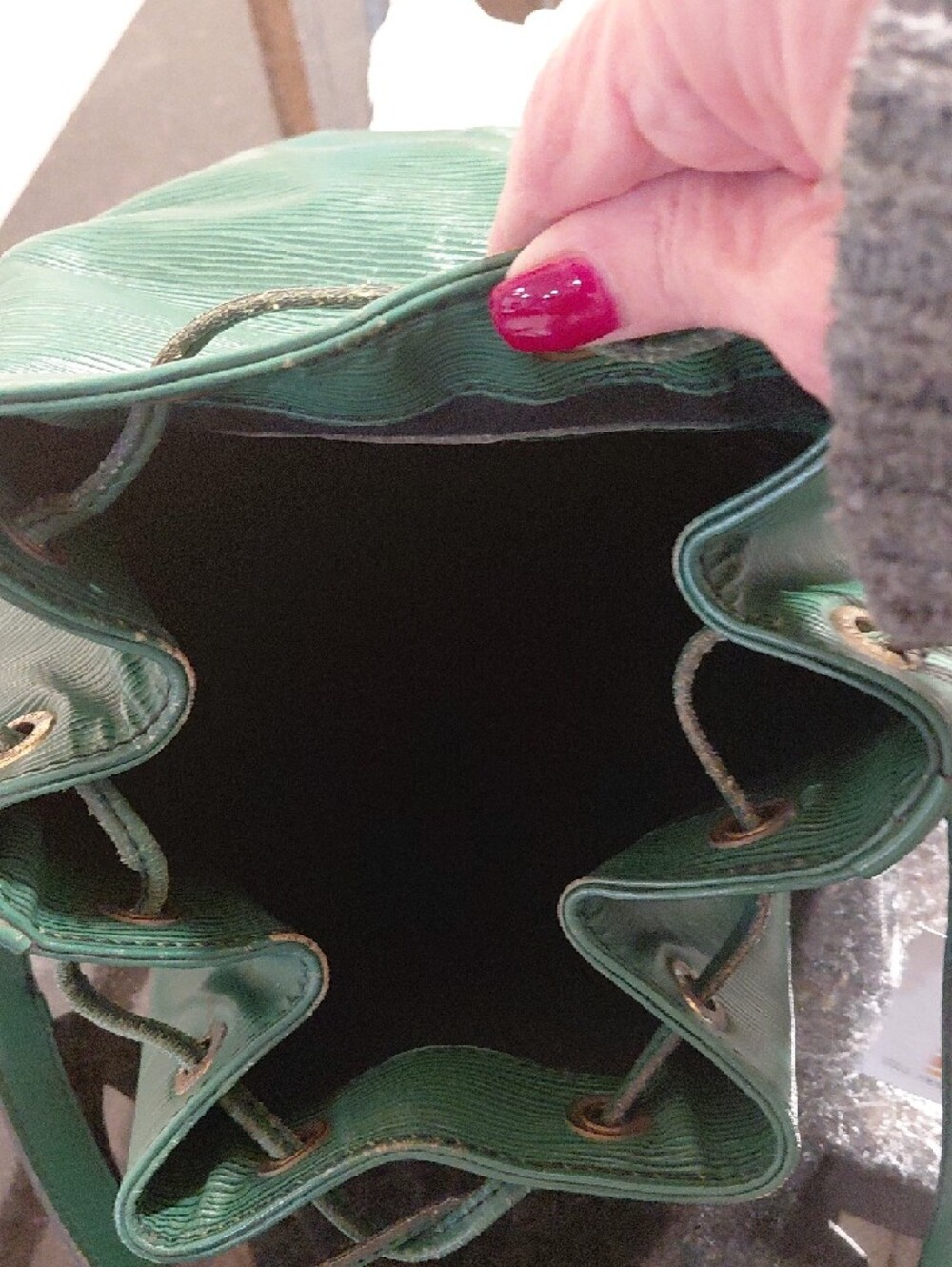 Louis Vuitton Petit Noe In Green Epi Leather GVC - Picture 11 of 16